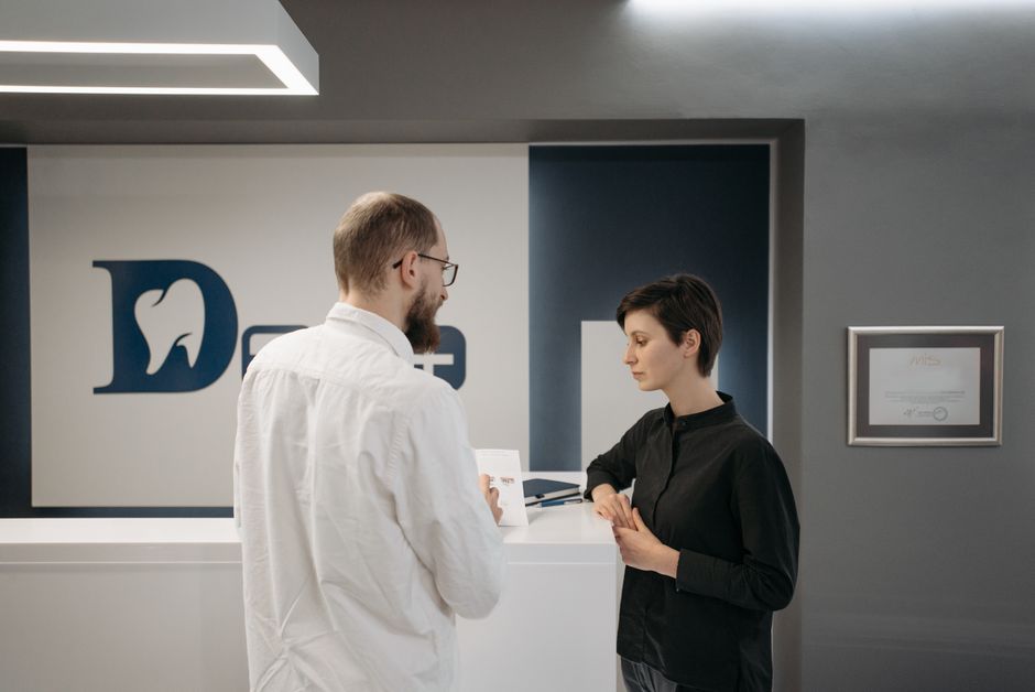 Does Dental Insurance Cover Implants UK? (2026)